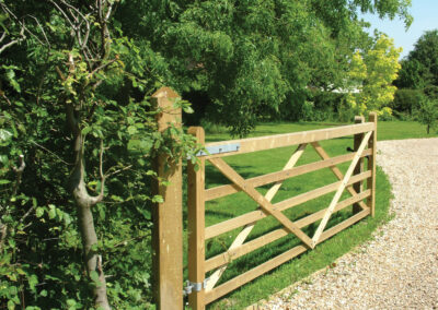 5 Bar Wooden Gate